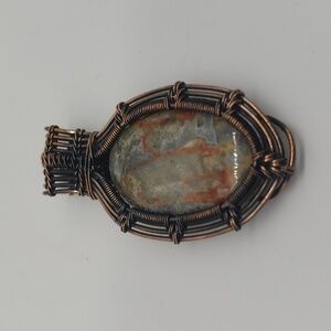 401- Wire Wrapped Natural Stone Pendant Necklace Handmade NWT